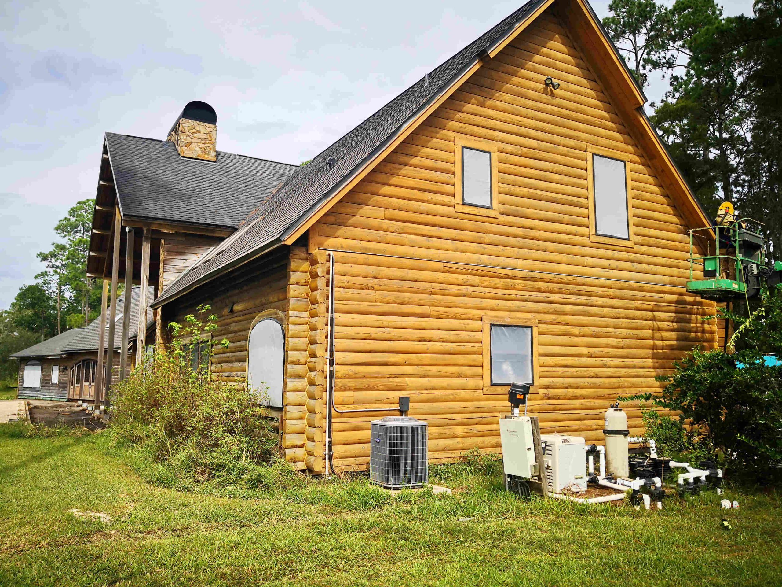 Log_cabin_house_sandblasting_stain_removal_restoration_04-scaled-1.jpg